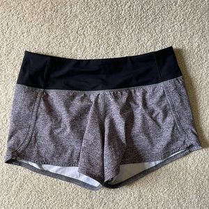 Lululemon speed up mid-rise short 4”